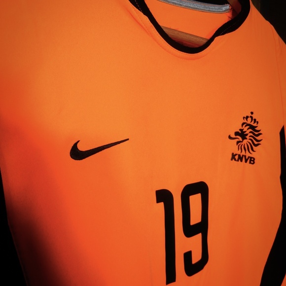 Netherlands 2002/2004 Home Jersey – Robben #19 – Size XL – Orange Nike Shirt - Picture 8 of 14